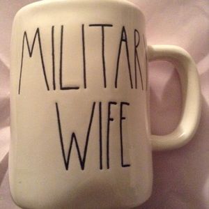 Rae Dunn military wife do not buy